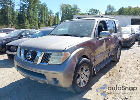 2005 Nissan Pathfinder Le из США, поврежденный, VIN 5N1AR18UX5C711715